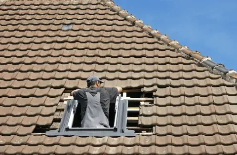 Pose de velux - La Loubière